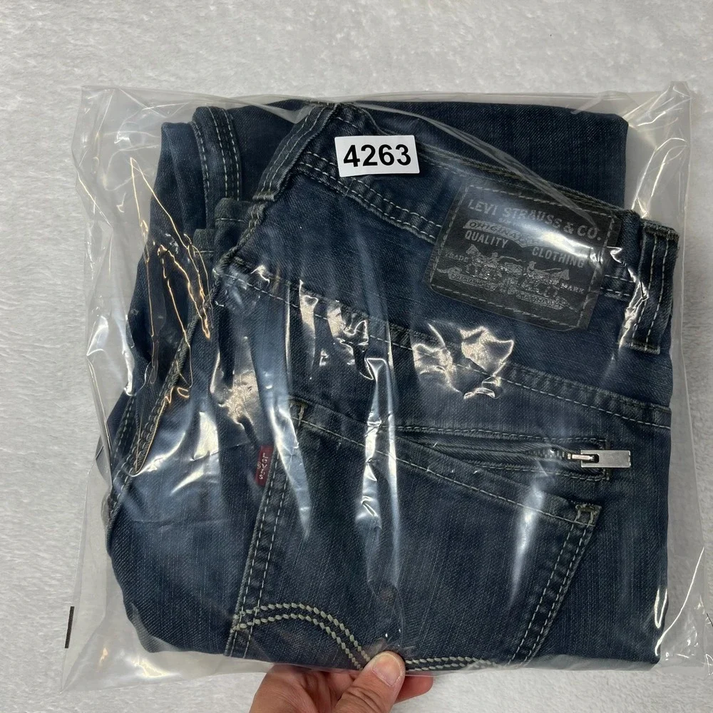 Levi's 514 Slim Straight Jeans Dark Wash Denim Mid Rise‎ Classic Zip Fly - 32X31